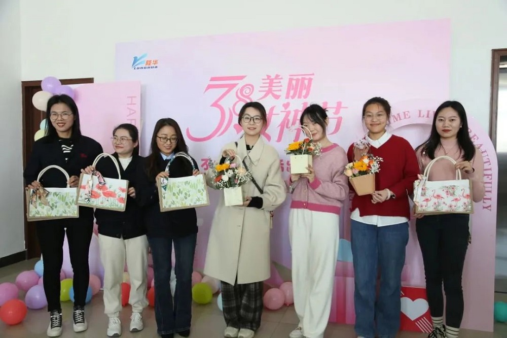 巧手女神，美麗綻放—— 隆華科技集團(tuán)組織在洛各公司開展“三八”婦女節(jié)活動(dòng)